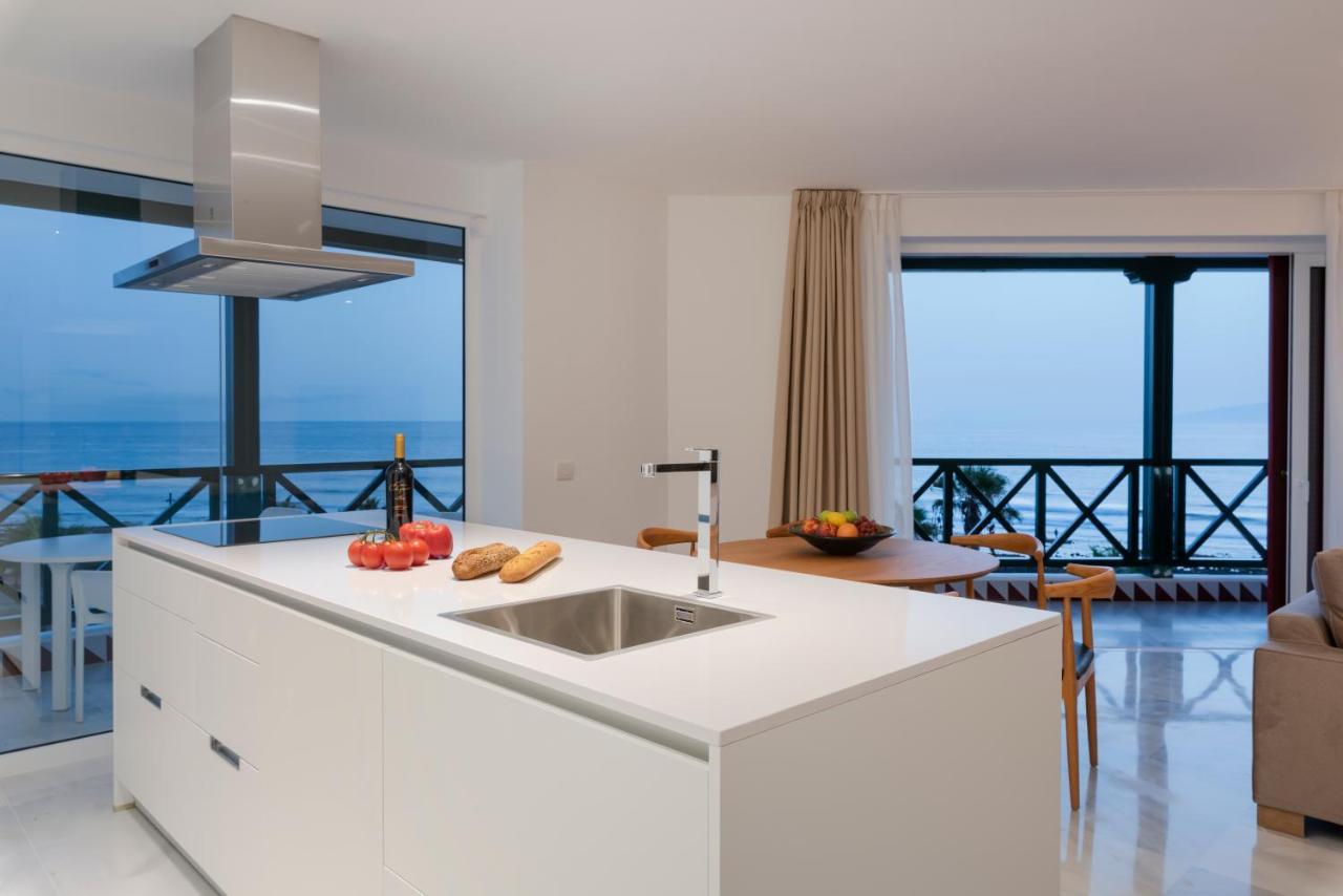 Ocean Suites By Upper Luxury Housing - Parque Santiagoプラヤ・デ・ラス・アメリカス エクステリア 写真
