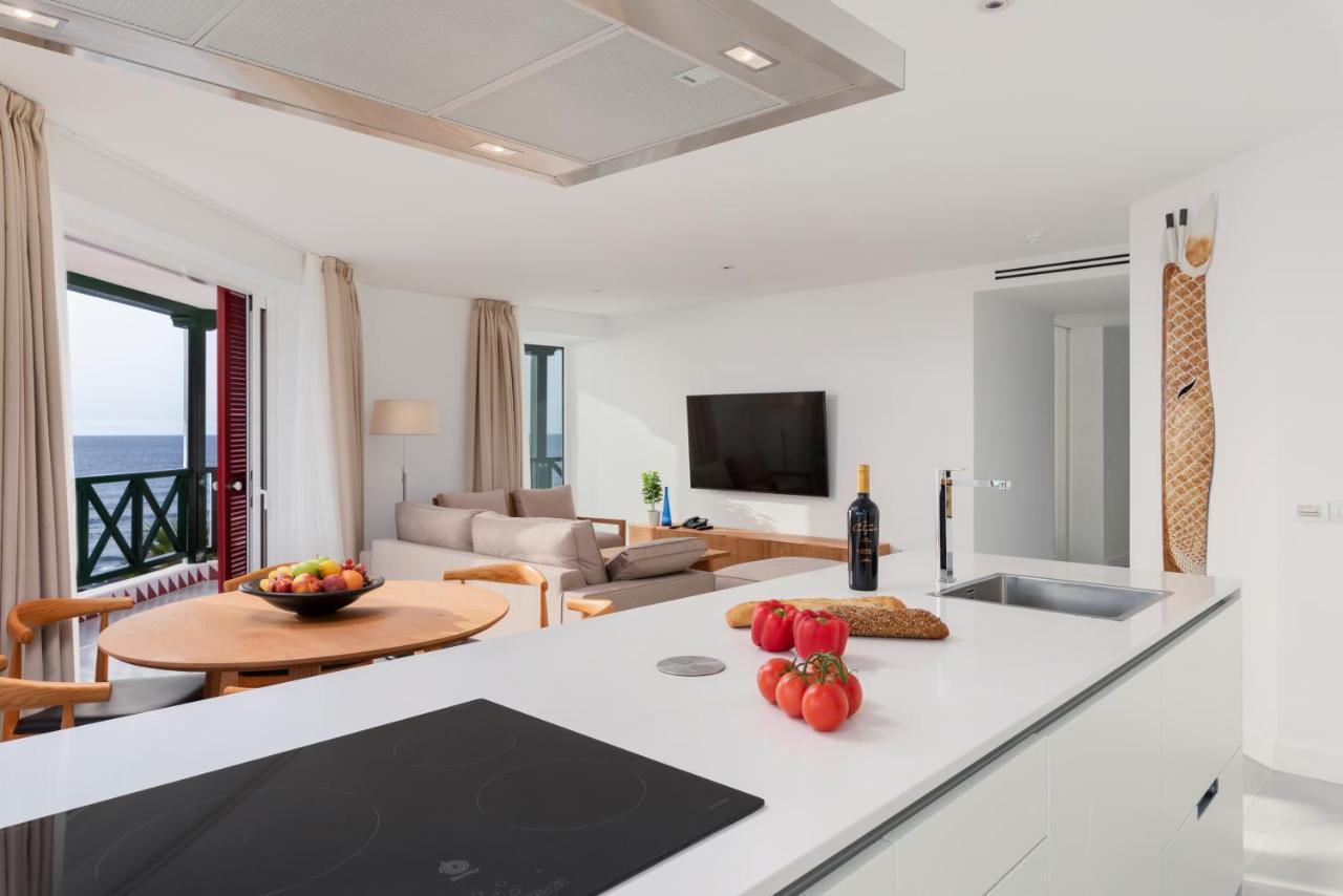 Ocean Suites By Upper Luxury Housing - Parque Santiagoプラヤ・デ・ラス・アメリカス エクステリア 写真